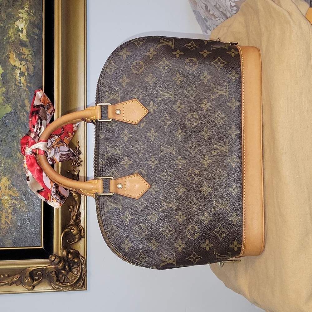 LOUIS VUITTON Alma monogram - Picture 3 of 16